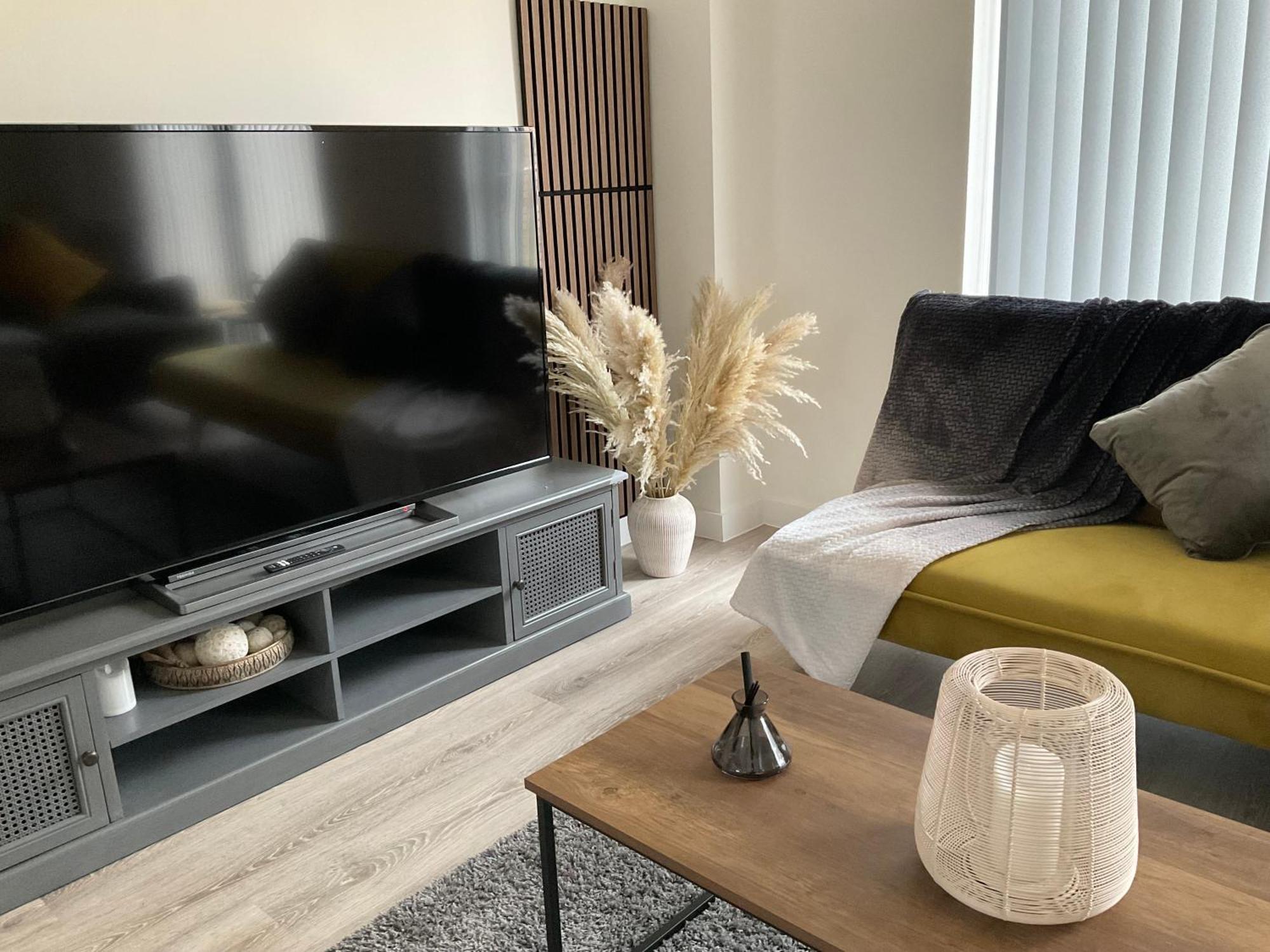 The Parkes A Stylish 3Br House, 5 Mins From Central Birmingham Close To The Edgbaston Stadium, The Hippodrome, Uob, Aston And Bcu, China Town, Kings Heath Bhx Airport And Much More מראה חיצוני תמונה