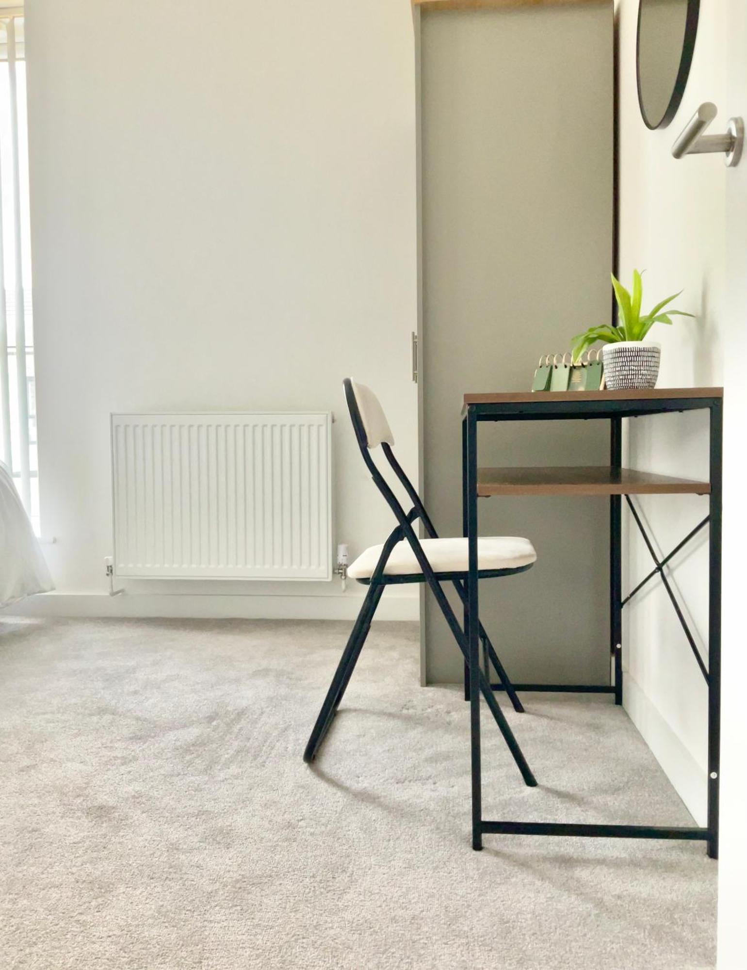The Parkes A Stylish 3Br House, 5 Mins From Central Birmingham Close To The Edgbaston Stadium, The Hippodrome, Uob, Aston And Bcu, China Town, Kings Heath Bhx Airport And Much More מראה חיצוני תמונה