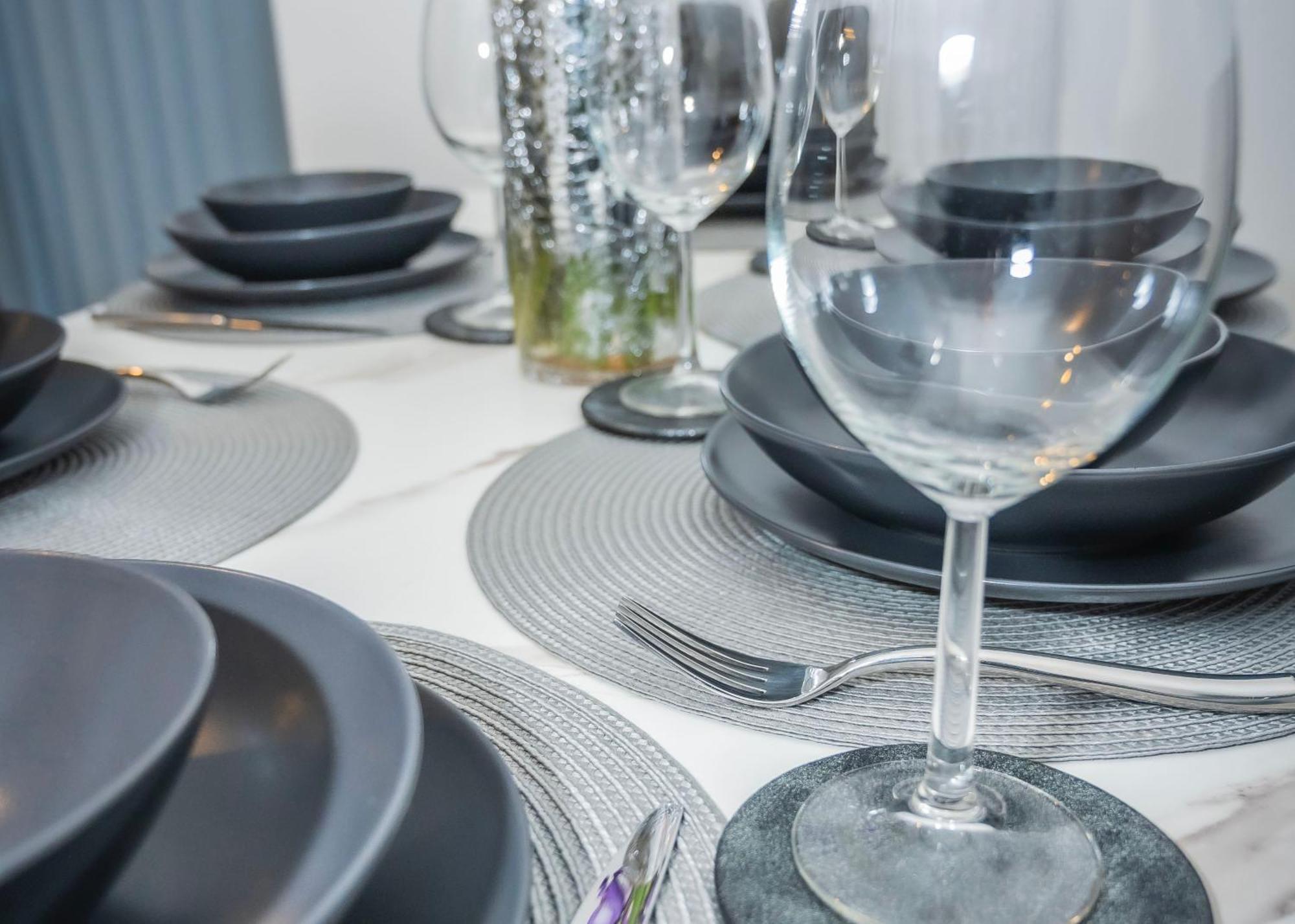 The Parkes A Stylish 3Br House, 5 Mins From Central Birmingham Close To The Edgbaston Stadium, The Hippodrome, Uob, Aston And Bcu, China Town, Kings Heath Bhx Airport And Much More מראה חיצוני תמונה